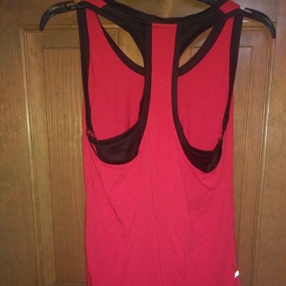 EUC DANSKIN WORKOUT TOP SZ S - Picture 6 of 6